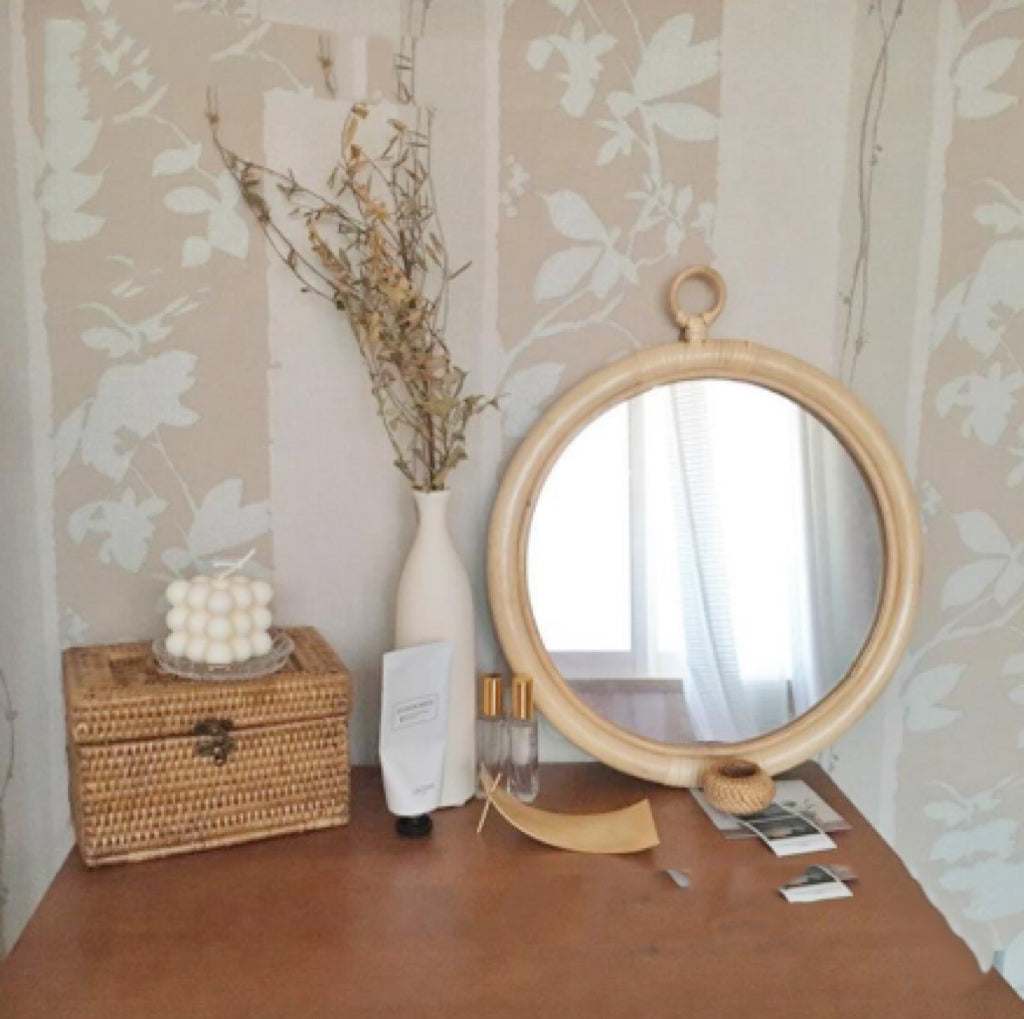 Round vintage rattan Korean handmade makeup mirror with wooden frame for living room decor